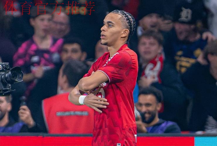 姆巴佩兄弟狂飙：短短9天 双双进球！同款庆祝 隔空秀亲情